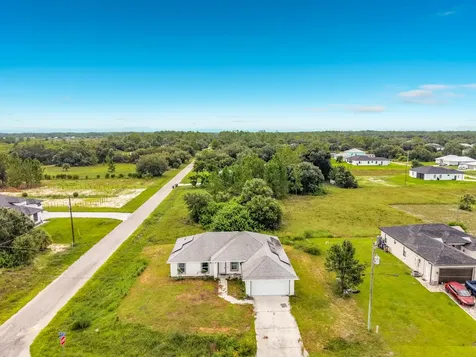 2501 E 17th Street Lehigh Acres FL 33972