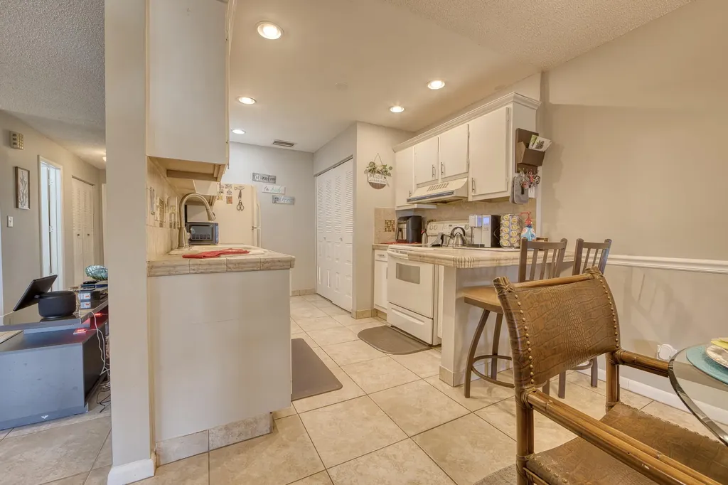 5037 Alfred Drive West Palm Beach FL 33417
