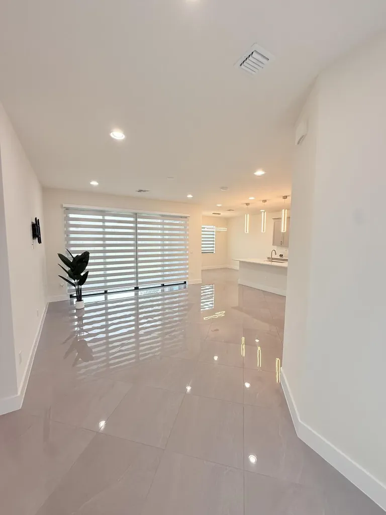 7181 Villamar Way Lake Worth FL 33463