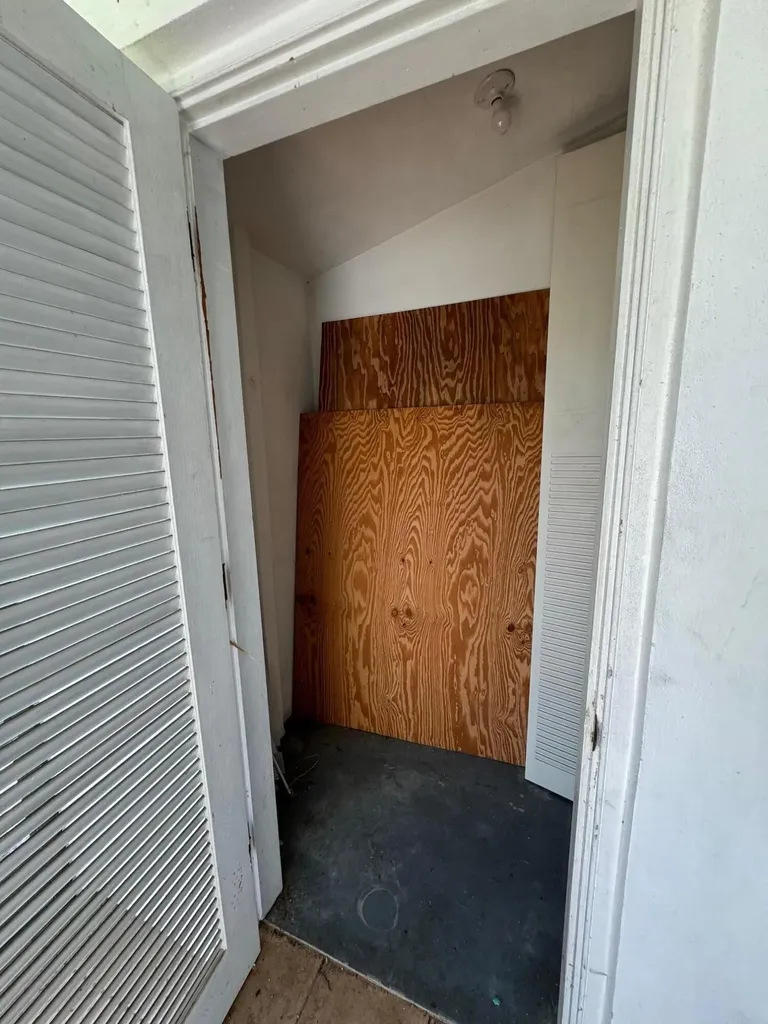 2885 Crosley Drive E West Palm Beach FL 33415