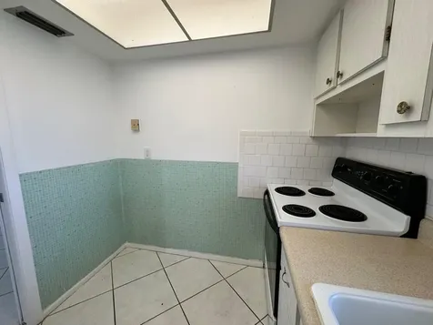 2885 Crosley Drive E West Palm Beach FL 33415