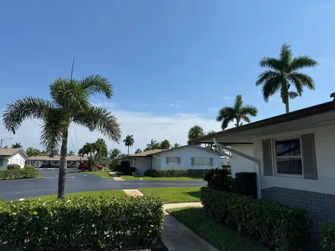 2885 Crosley Drive E West Palm Beach FL 33415