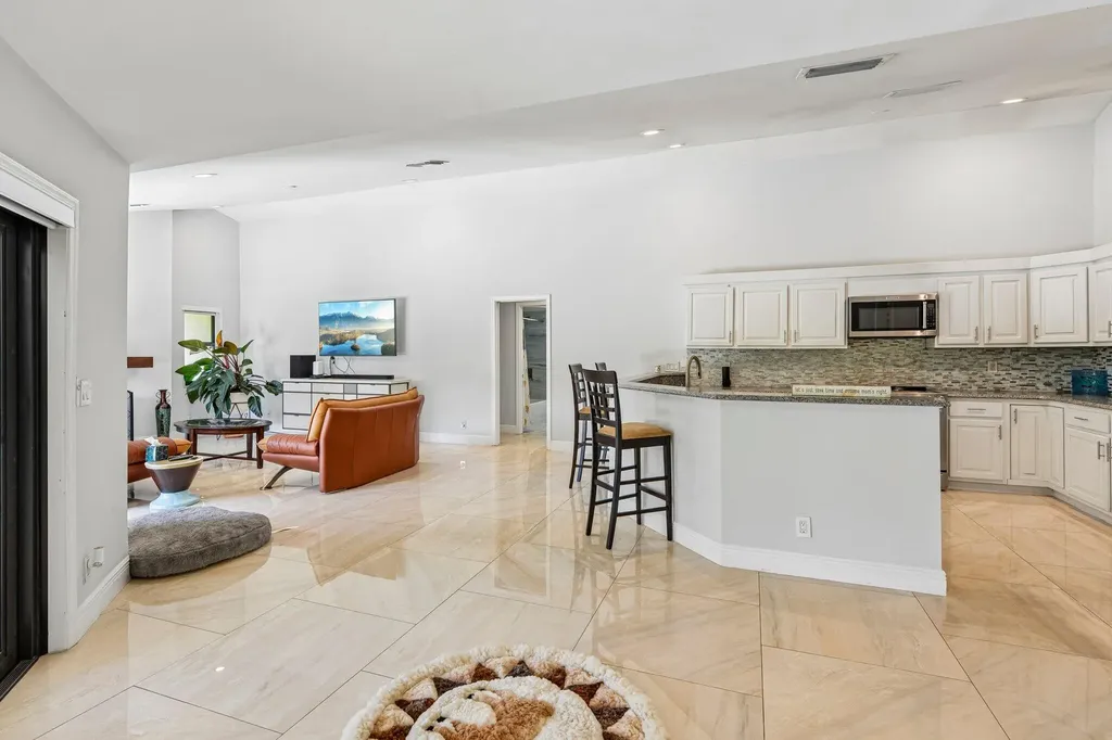 3090 Equestrian Drive Boca Raton FL 33434