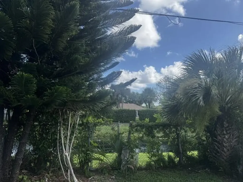4259 Empress Street Palm Beach Gardens FL 33410