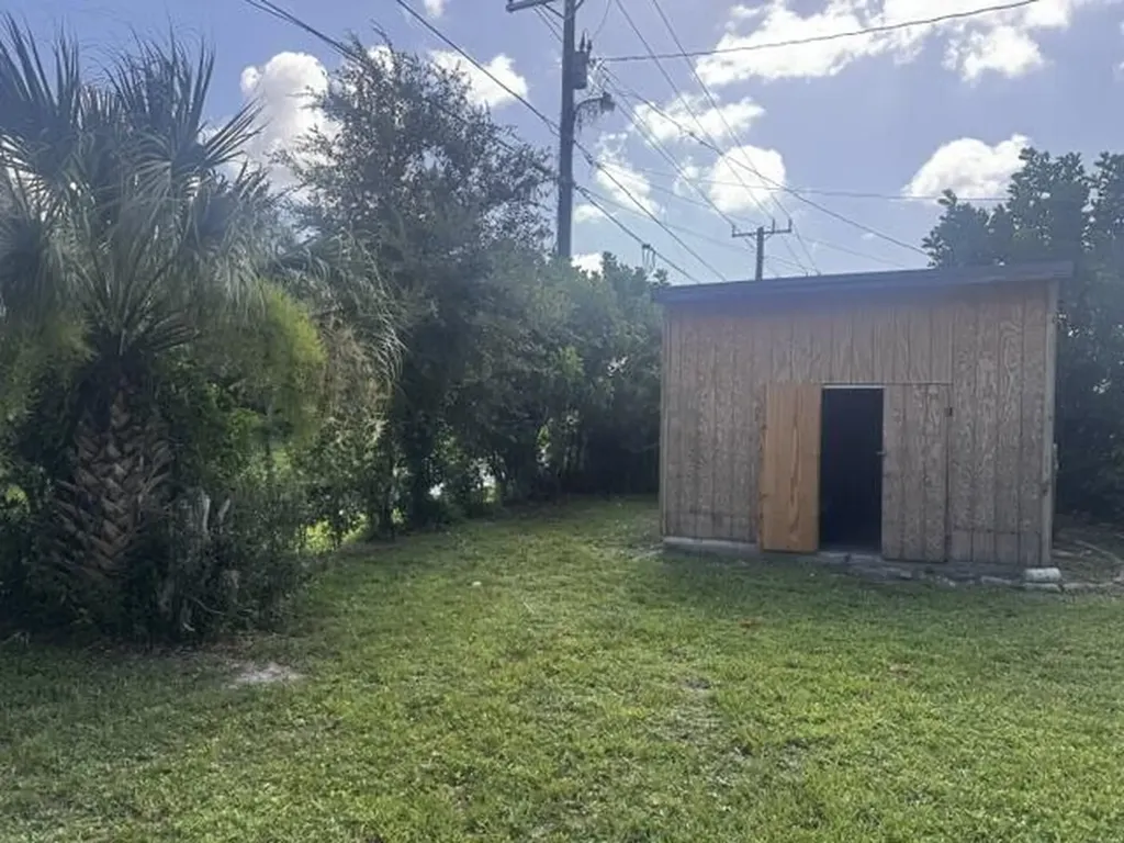 4259 Empress Street Palm Beach Gardens FL 33410