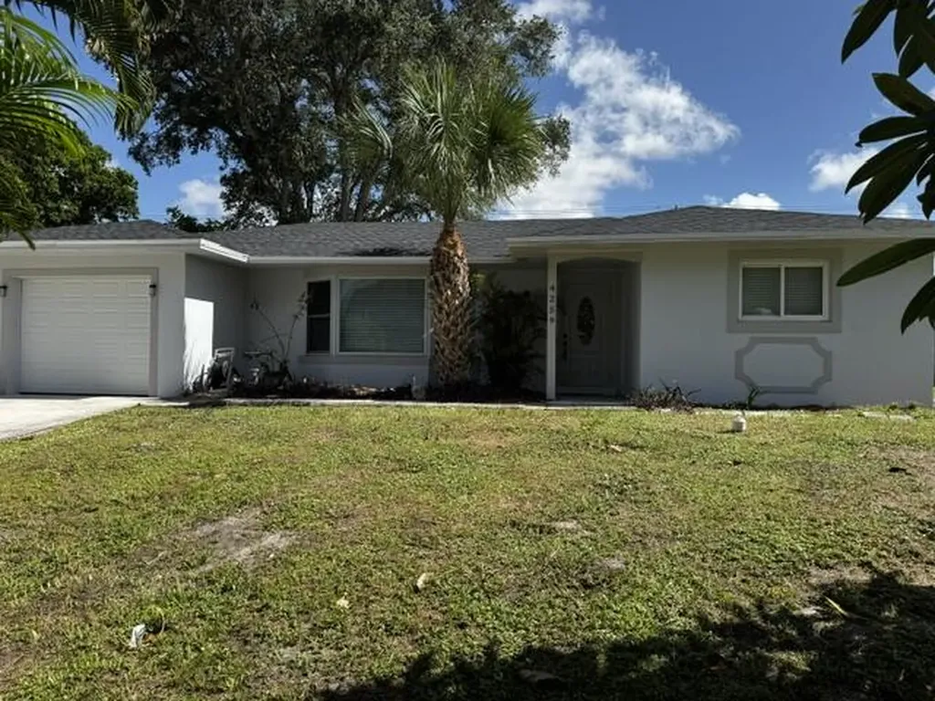 4259 Empress Street Palm Beach Gardens FL 33410