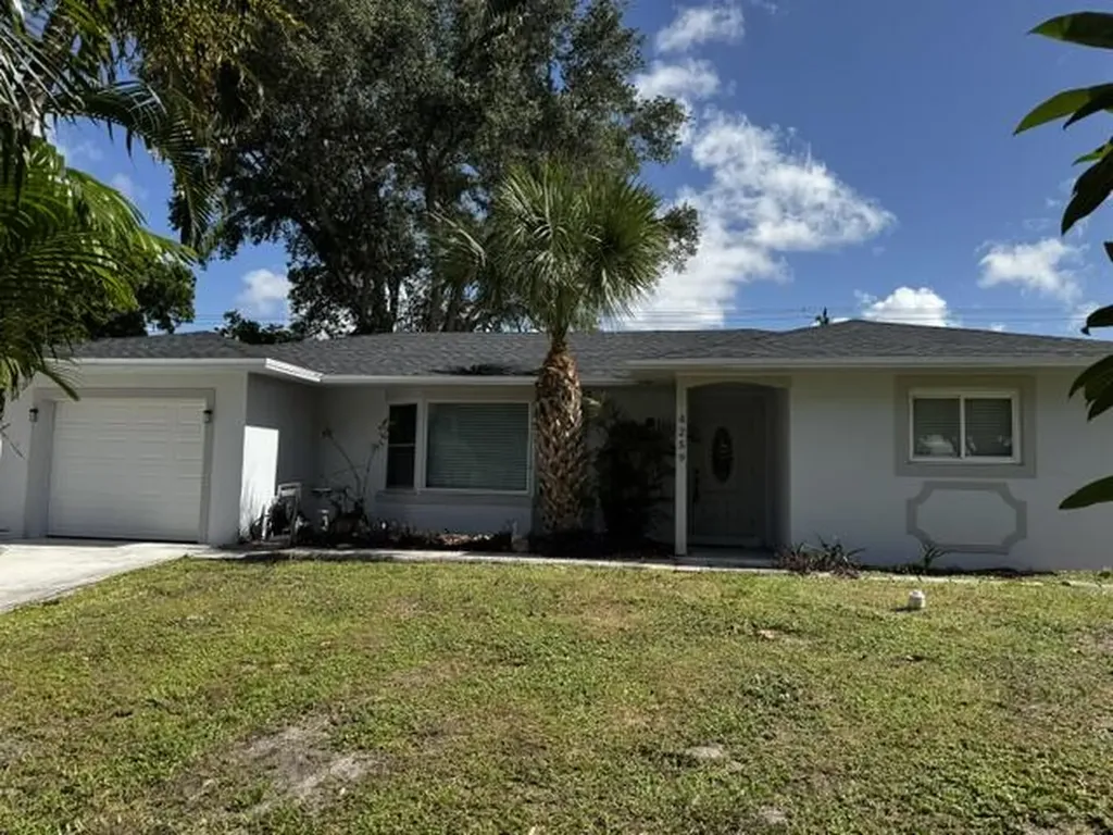 4259 Empress Street Palm Beach Gardens FL 33410