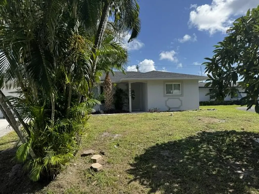 4259 Empress Street Palm Beach Gardens FL 33410