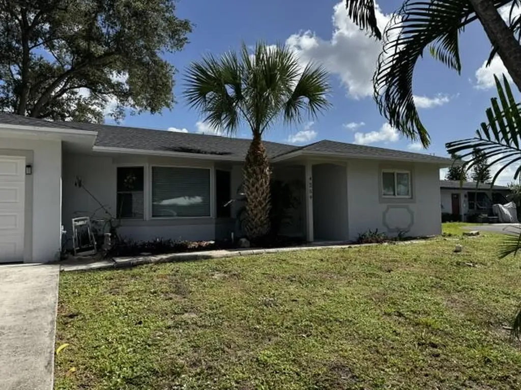 4259 Empress Street Palm Beach Gardens FL 33410