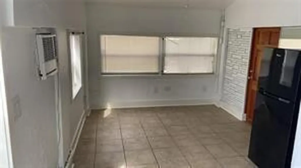 1824 Roosevelt Street Hollywood FL 33020