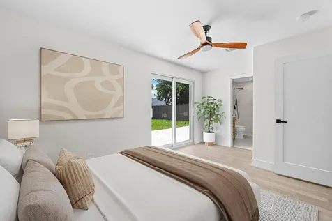 4498 NW 2nd Avenue Boca Raton FL 33431