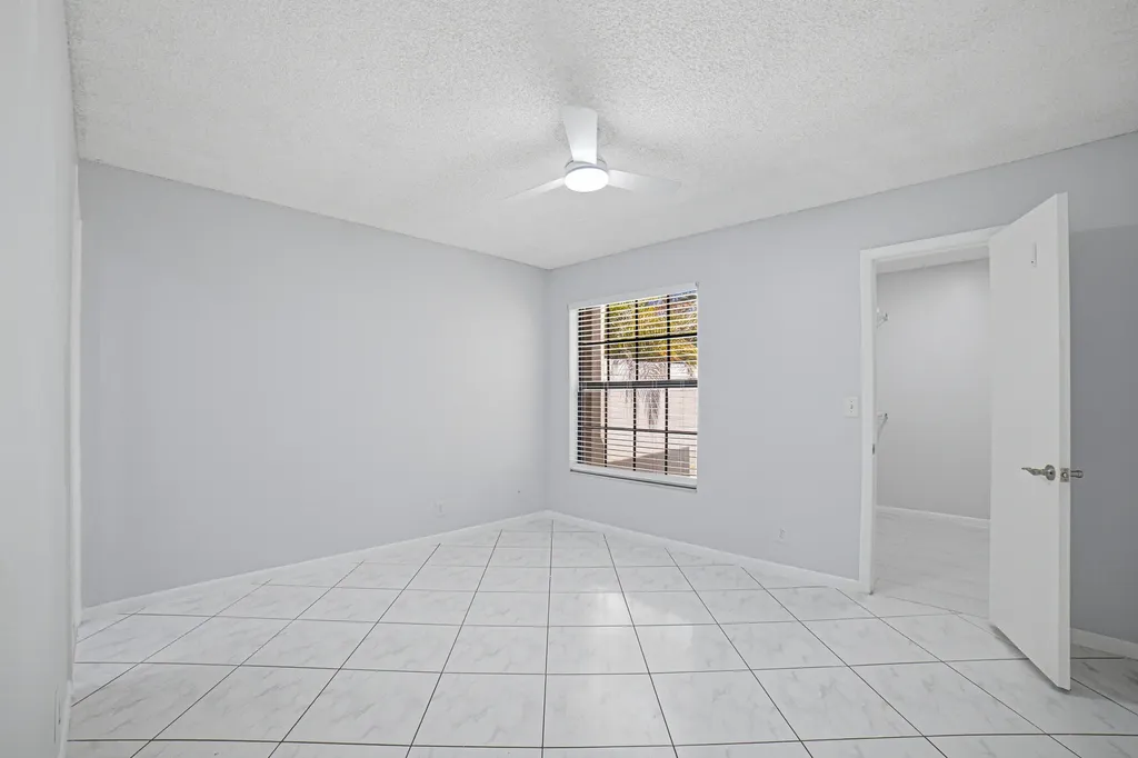 5284 Breadfruit Circle Delray Beach FL 33484