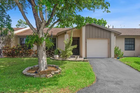 5284 Breadfruit Circle Delray Beach FL 33484