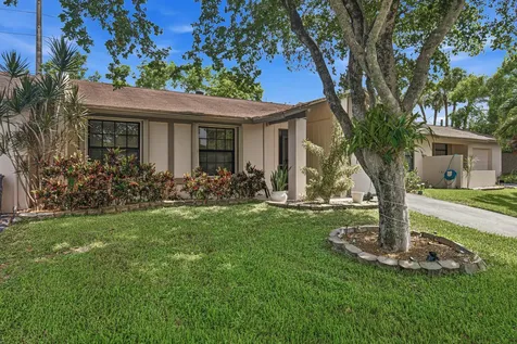 5284 Breadfruit Circle Delray Beach FL 33484