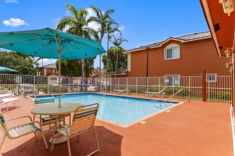 1216 NW 100th Avenue Pembroke Pines FL 33024