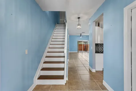1216 NW 100th Avenue Pembroke Pines FL 33024