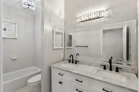 1216 NW 100th Avenue Pembroke Pines FL 33024