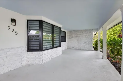 725 Heron Drive Delray Beach FL 33444