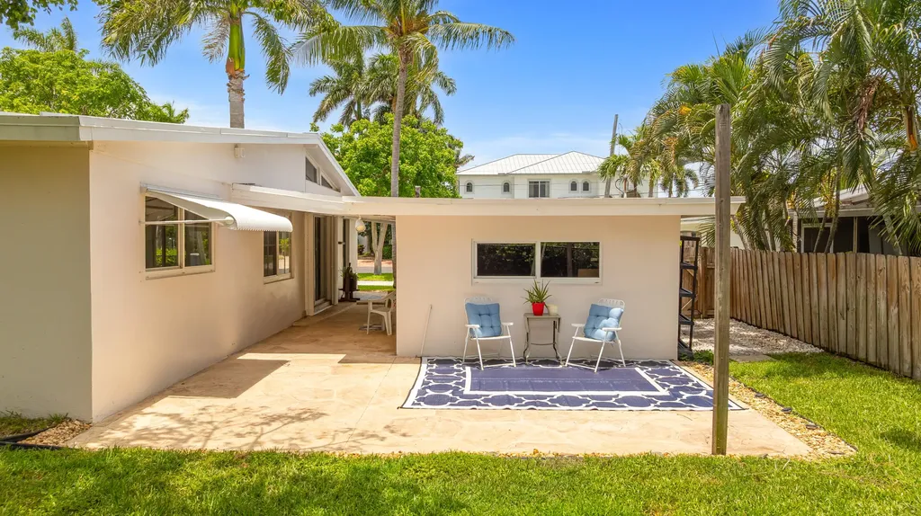 2870 NE 18th Street Pompano Beach FL 33062