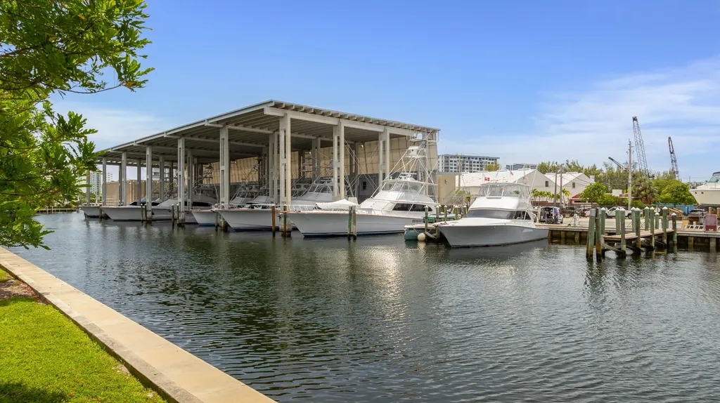 2870 NE 18th Street Pompano Beach FL 33062