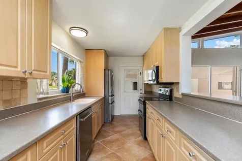 2870 NE 18th Street Pompano Beach FL 33062