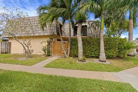 2327 Waterside Drive Lake Worth FL 33461