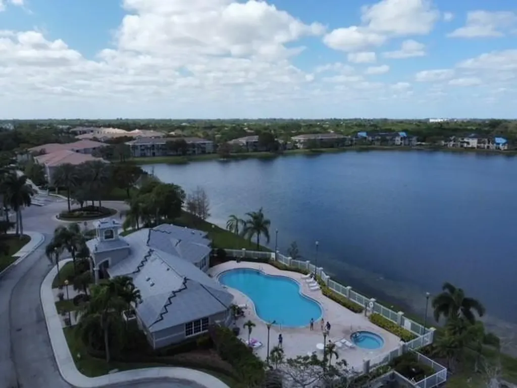 5051 Wiles Road Coconut Creek FL 33073