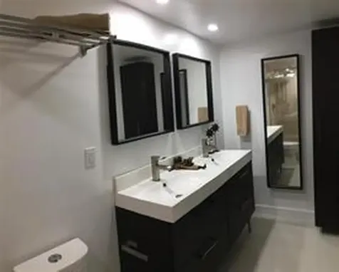 565 Oaks Lane Pompano Beach FL 33069
