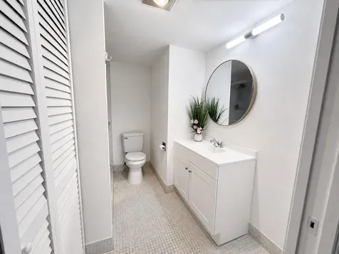 2005 Hythe A Boca Raton FL 33434
