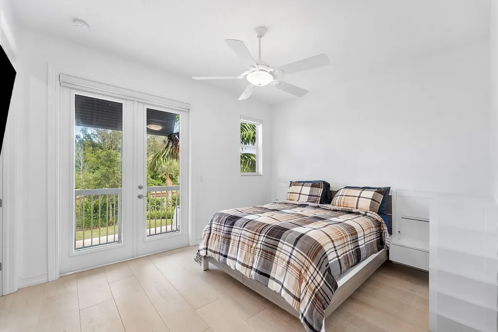 100 NW 69th Circle Boca Raton FL 33487