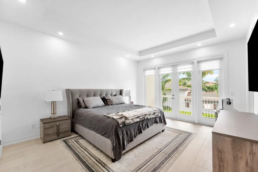 100 NW 69th Circle Boca Raton FL 33487