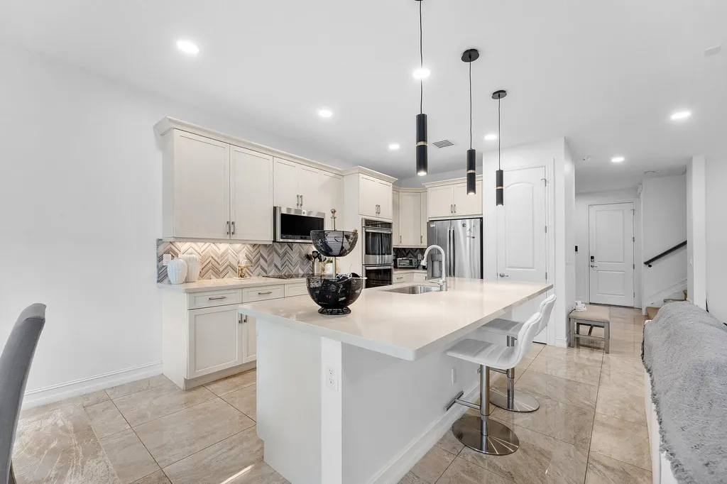 100 NW 69th Circle Boca Raton FL 33487
