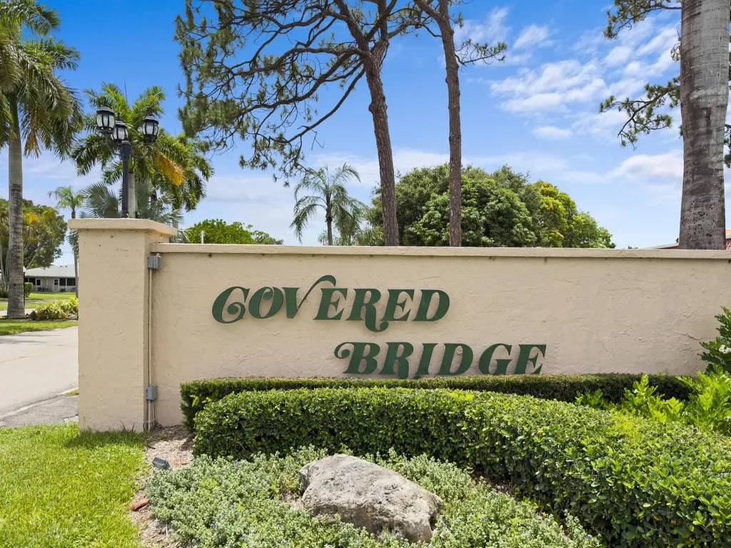 315 Cape Cod Circle Lake Worth FL 33467