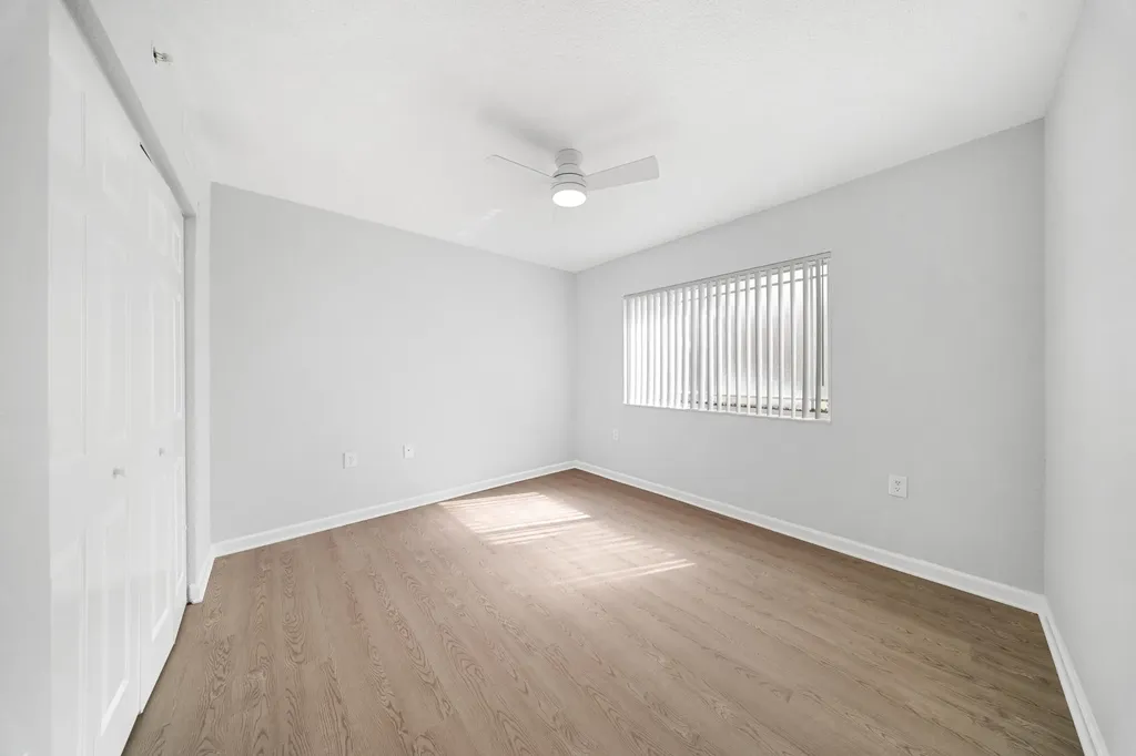 231 SW Palm Drive Port St Lucie FL 34986