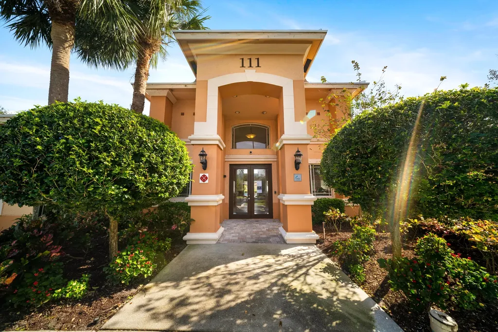 231 SW Palm Drive Port St Lucie FL 34986