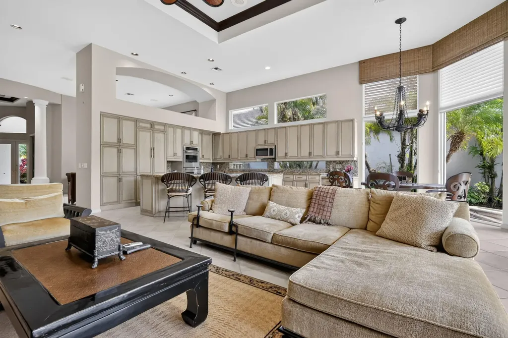 16083 Via Monteverde Delray Beach FL 33446