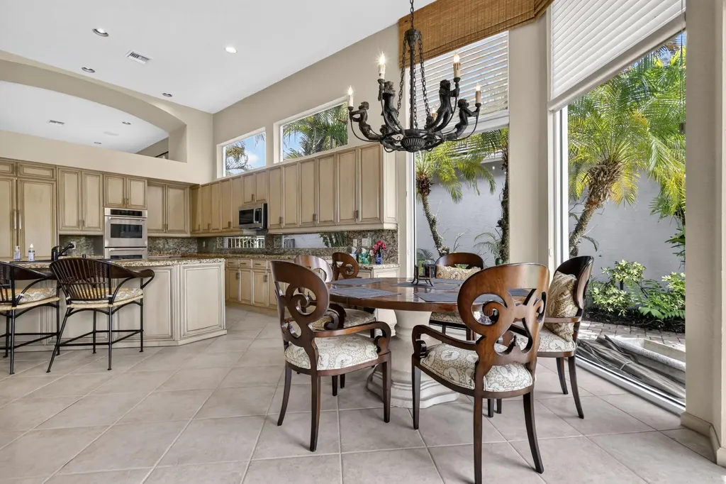 16083 Via Monteverde Delray Beach FL 33446