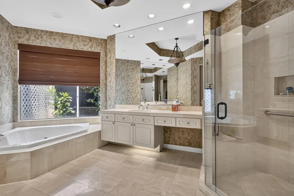 16083 Via Monteverde Delray Beach FL 33446