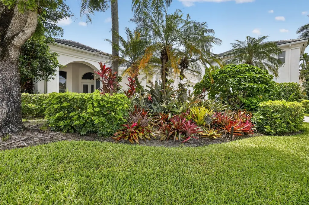 16083 Via Monteverde Delray Beach FL 33446