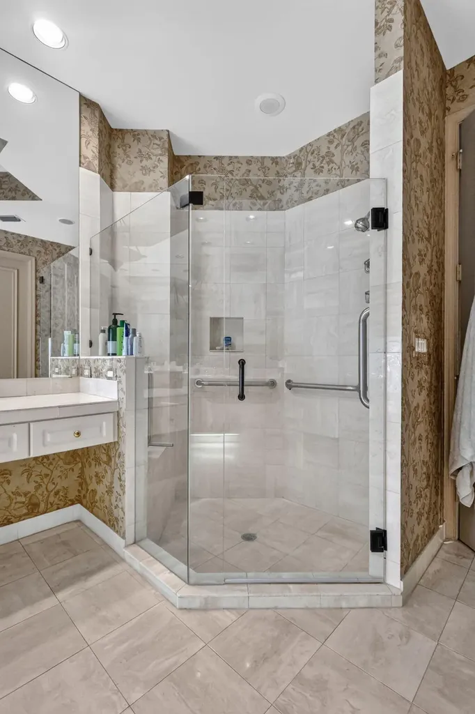 16083 Via Monteverde Delray Beach FL 33446