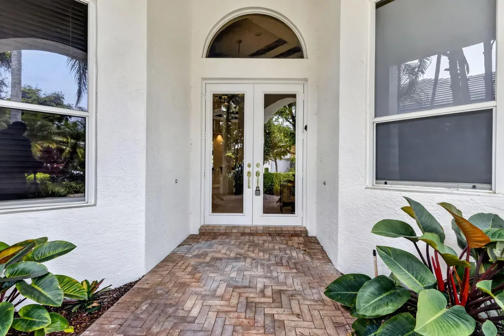16083 Via Monteverde Delray Beach FL 33446