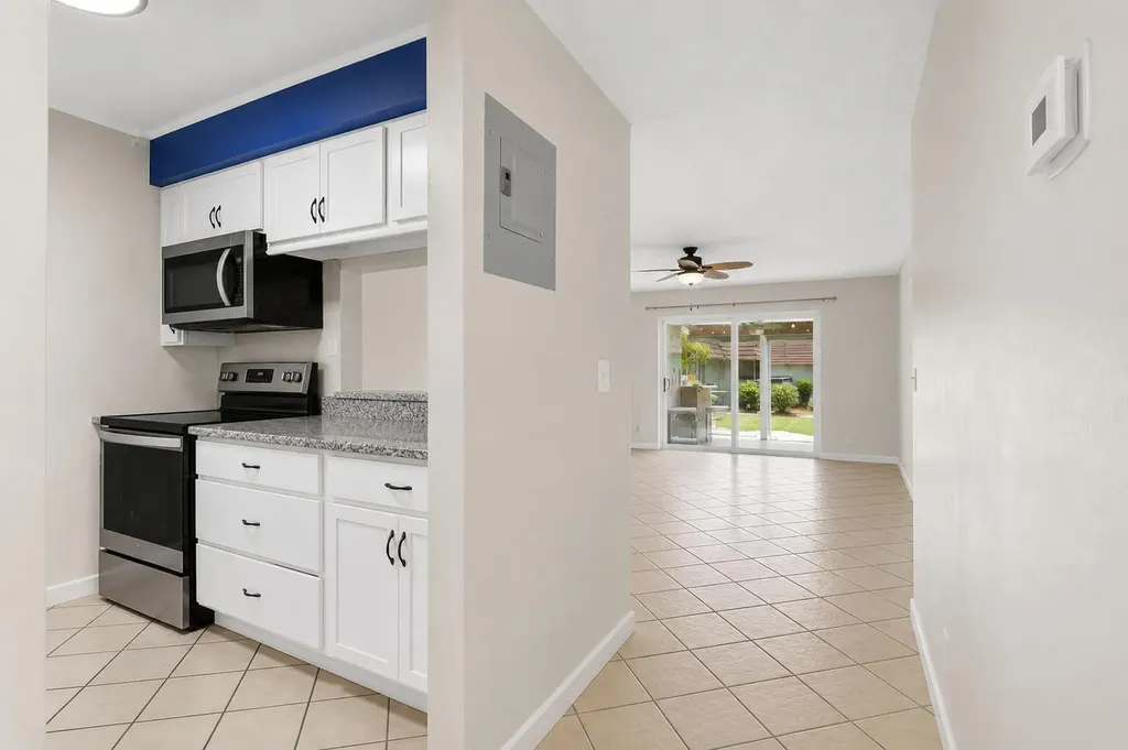 12027 Greenway Circle S Royal Palm Beach FL 33411