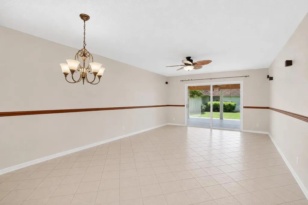 12027 Greenway Circle S Royal Palm Beach FL 33411