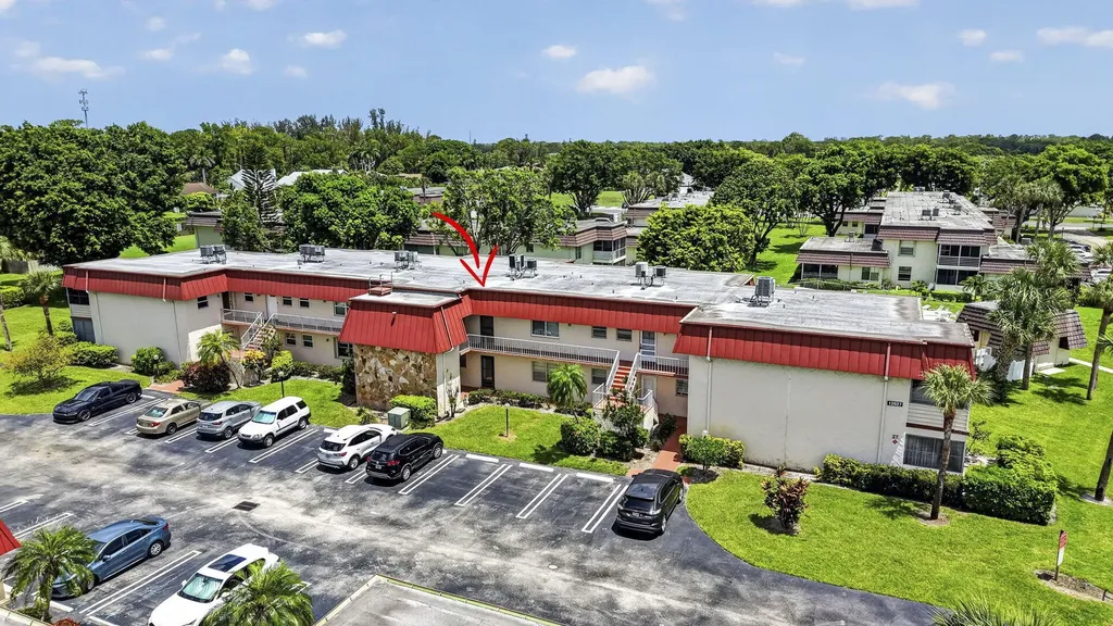 12027 Greenway Circle S Royal Palm Beach FL 33411