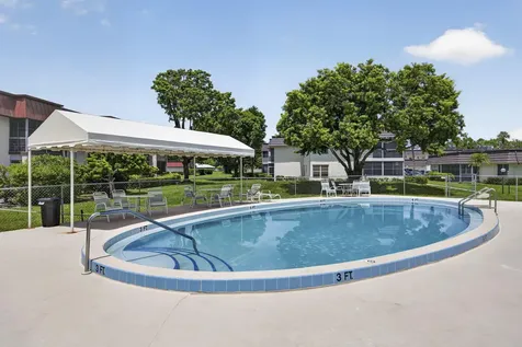 12027 Greenway Circle S Royal Palm Beach FL 33411