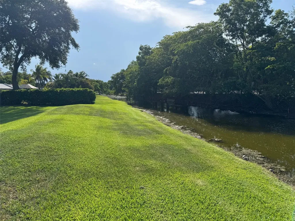 9552 SW 1st Court Coral Springs FL 33071