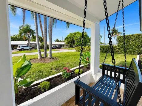 350 NE 42nd Street Oakland Park FL 33334