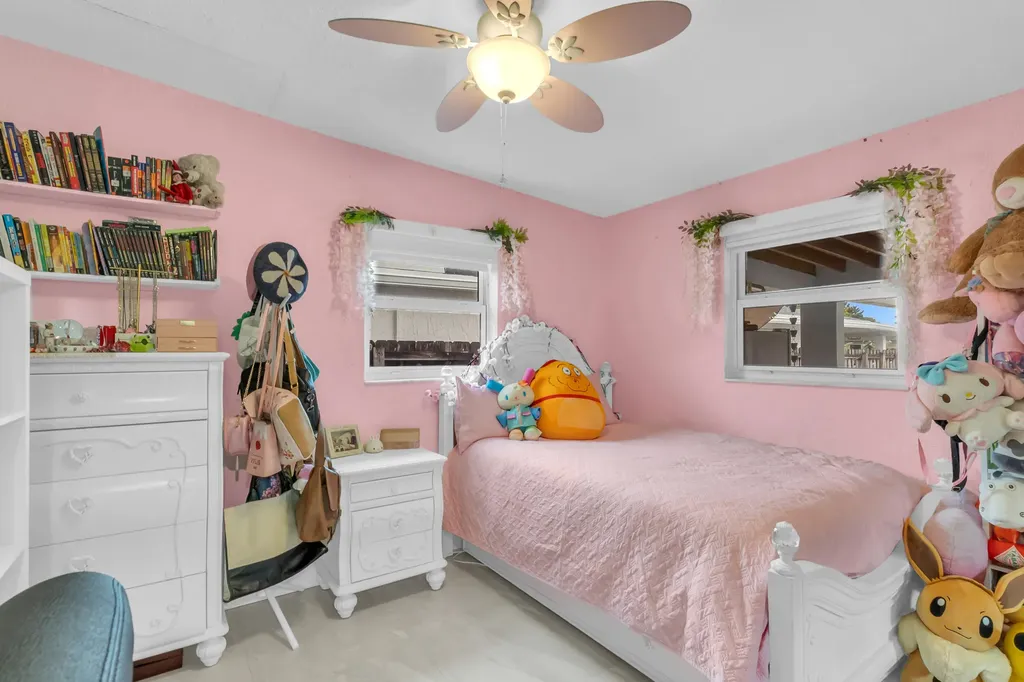 6350 SW 32nd Street Miami FL 33155