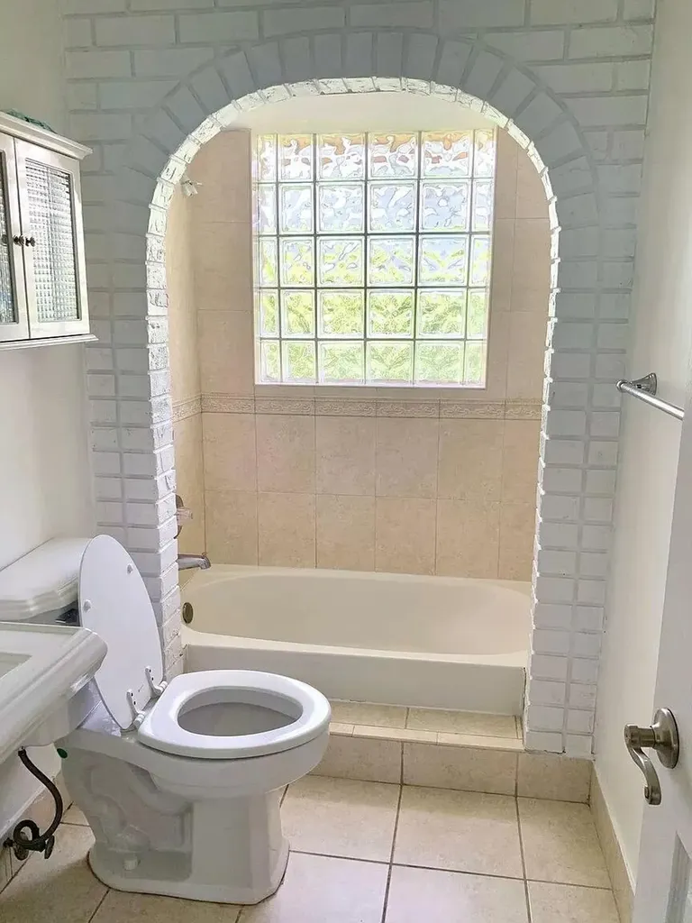 3306 NW 28th Terrace Boca Raton FL 33434