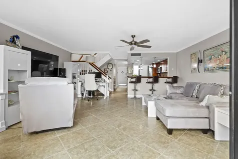 1100 SE 5th Court Pompano Beach FL 33060